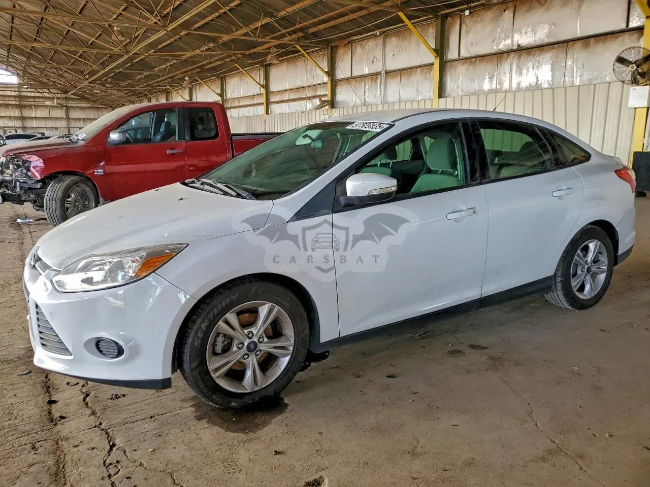 Ford Focus SE 2.0L 4 2013