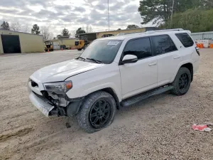 Toyota 4Runner SR5/SR5 PREMIUM 4.0L 6 2017