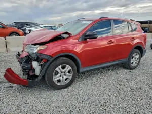 Toyota Rav4 LE 2.5L 4 2015
