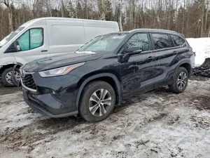 Toyota Highlander L 2.4L 4 2023