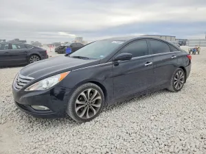 Hyundai Sonata SE 2.0L 4 2013