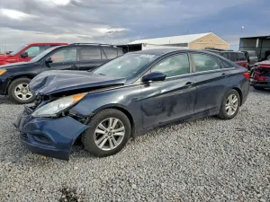 Hyundai Sonata GLS 2.4L 4 2013