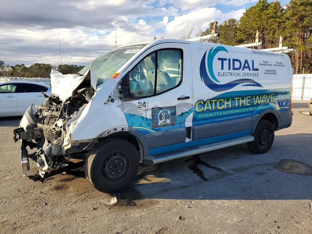 Ford Transit T-250 3.7L 6 2015