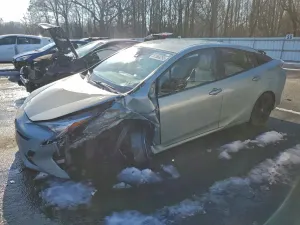 Toyota Prius 1.8L 4 2016