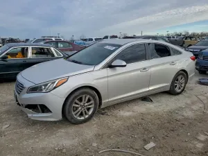 Hyundai Sonata SE 2.4L 4 2015