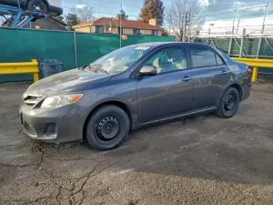 Toyota Corolla BASE 1.8L 4 2011