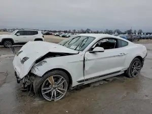 Ford Mustang 2.3L 4 2019