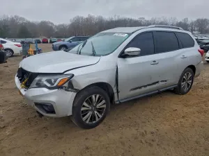 Nissan Pathfinder S 3.5L 6 2018