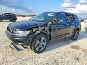 Volkswagen Tiguan SE 2.0L 4 2020