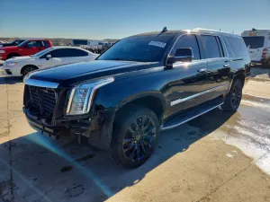 Cadillac Escalade ESV LUXURY 6.2L 8 2016