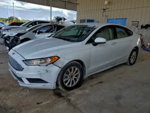 Ford Fusion S 2.5L 4 2018
