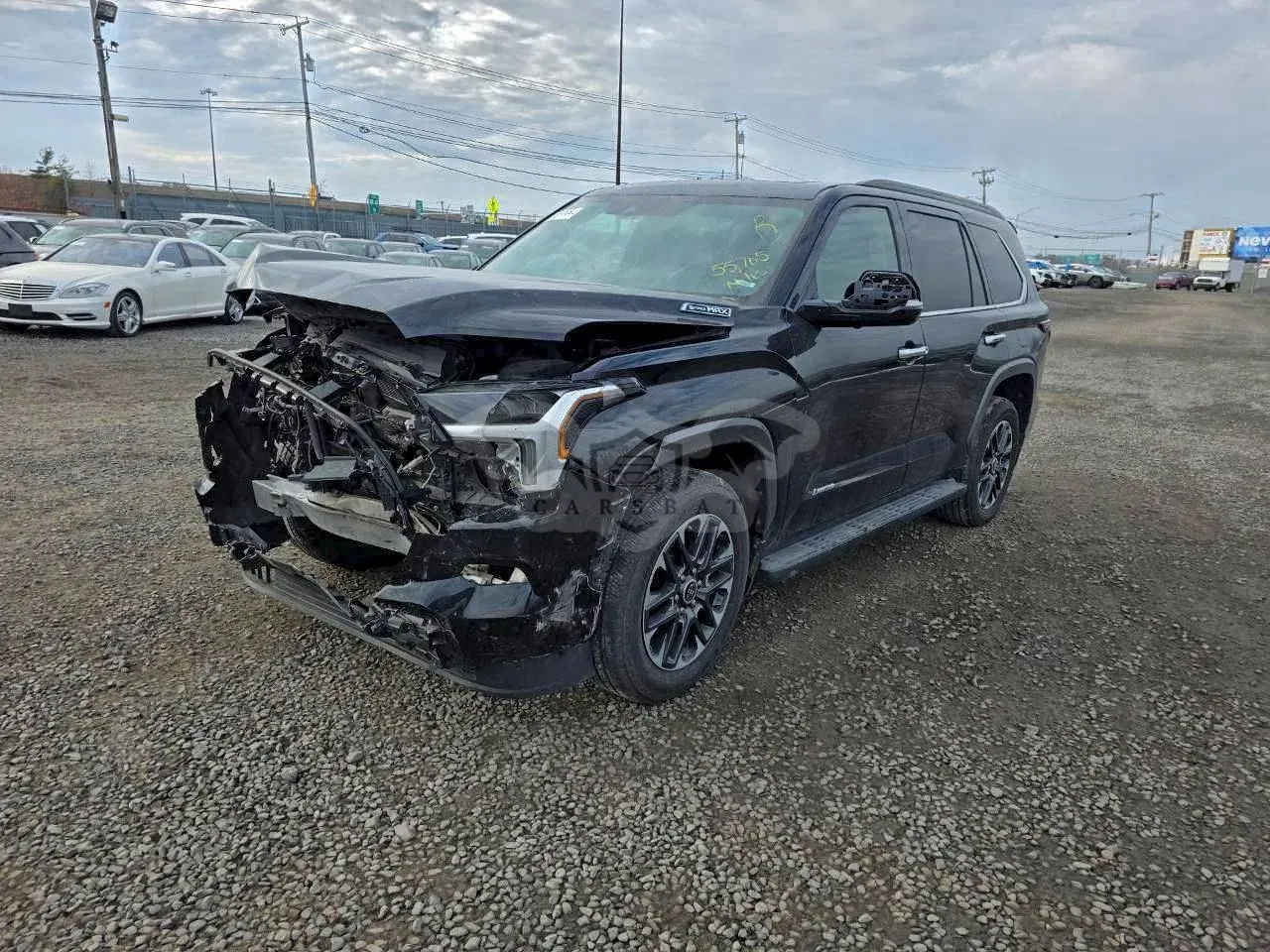 Toyota Sequoia SR5 3.4L 6 2023