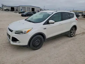 Ford Escape TITANIUM 1.6L 4 2015