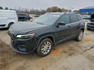 Jeep Cherokee LATITUDE 2.4L 4 2019