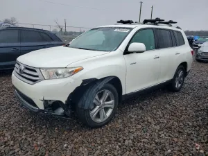 Toyota Highlander LIMITED 3.5L 6 2011