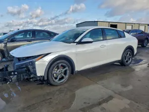 Kia K4 2.0L 4 2025
