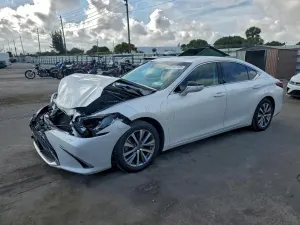 Lexus ES 350 3.5L 6 2020