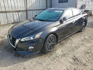 Nissan Altima SL 2.5L 4 2019