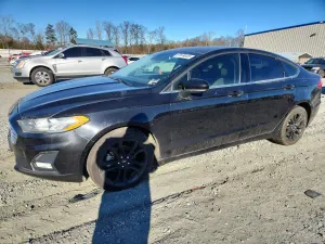 Ford Fusion SE 1.5L 4 2020