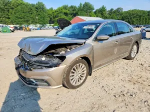 Volkswagen Passat 1.8L 4 2016