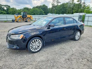 Volkswagen Jetta 2.0L 4 2014