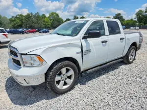 RAM 1500 5.7L 8 2021
