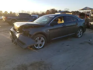 Ford Taurus SE 3.5L 6 2018