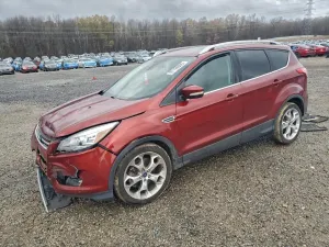 Ford Escape TITANIUM 2.0L 4 2015