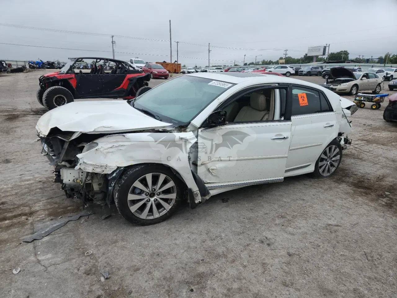 Toyota Avalon BASE 3.5L 6 2011