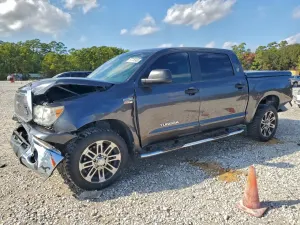 Toyota Tundra CREWMAX SR5 5.7L 8 2012