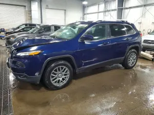 Jeep Cherokee LATITUDE 2.4L 4 2016