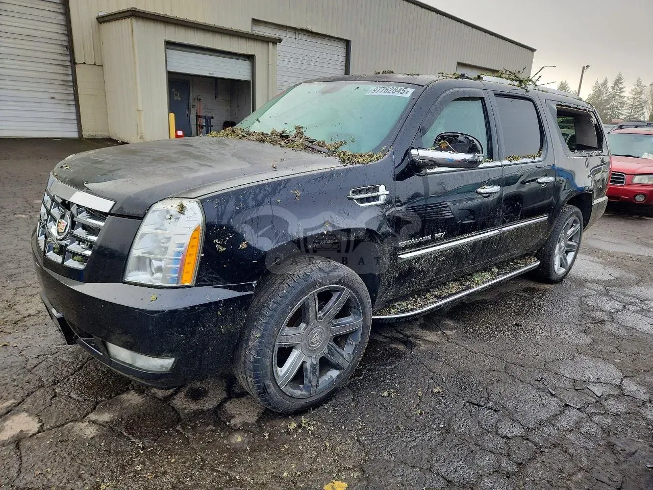 Cadillac Escalade ESV LUXURY 6.2L 8 2013
