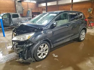 Ford Escape SEL 2.0L 4 2013