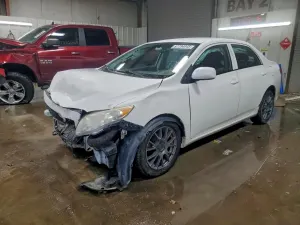 Toyota Corolla BASE 1.8L 4 2010