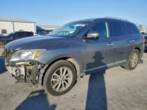 Nissan Pathfinder S 3.5L 6 2016