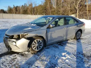 Toyota Camry LE 2.5L 4 2015
