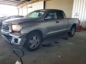 Toyota Tundra DOUBLE CAB SR5 4.6L 8 2012