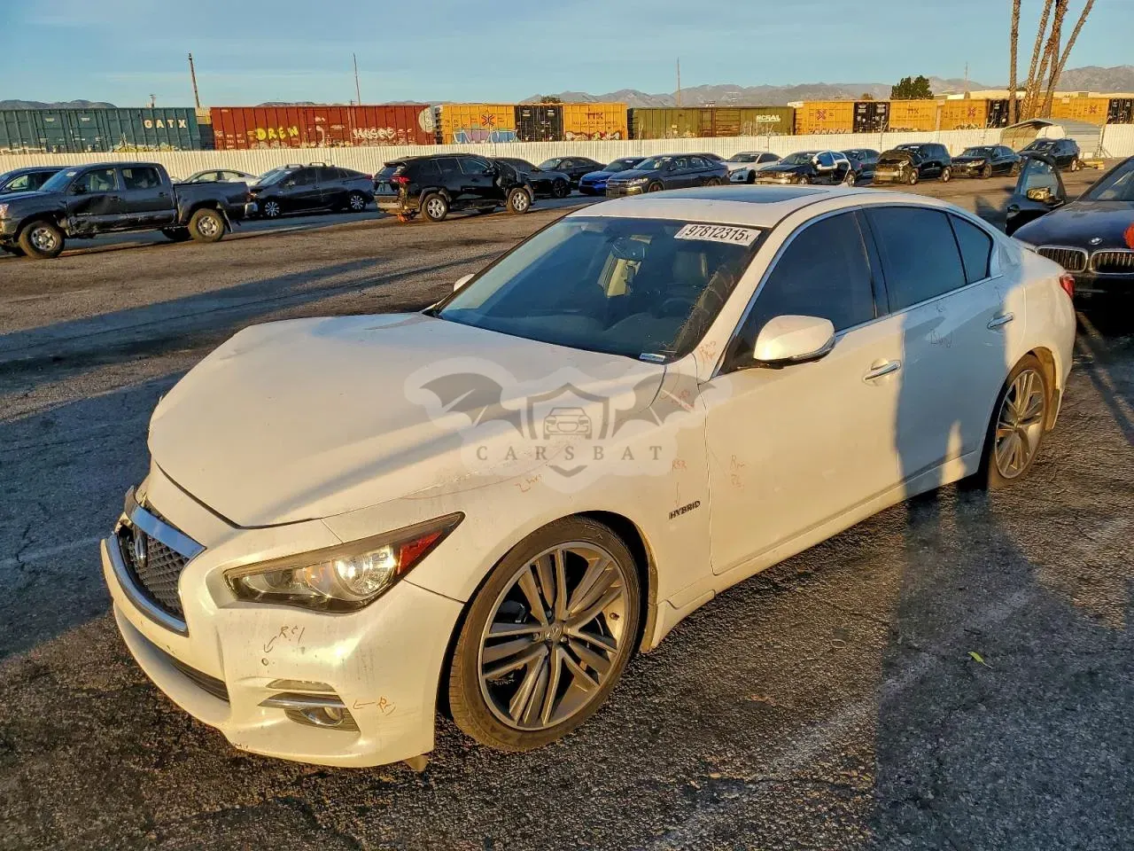 Infiniti Q50 HYBRID 3.5L 6 2016