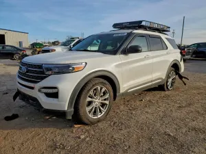 Ford Explorer XLT 2.3L 4 2023