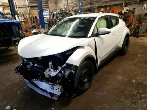 Toyota C-HR 2.0L 4 2019