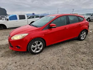 Ford Focus SE 2.0L 4 2014