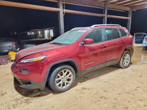 Jeep Cherokee LATITUDE 2.4L 4 2015