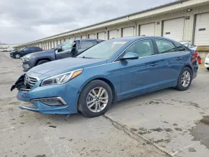 Hyundai Sonata SE 2.4L 4 2015