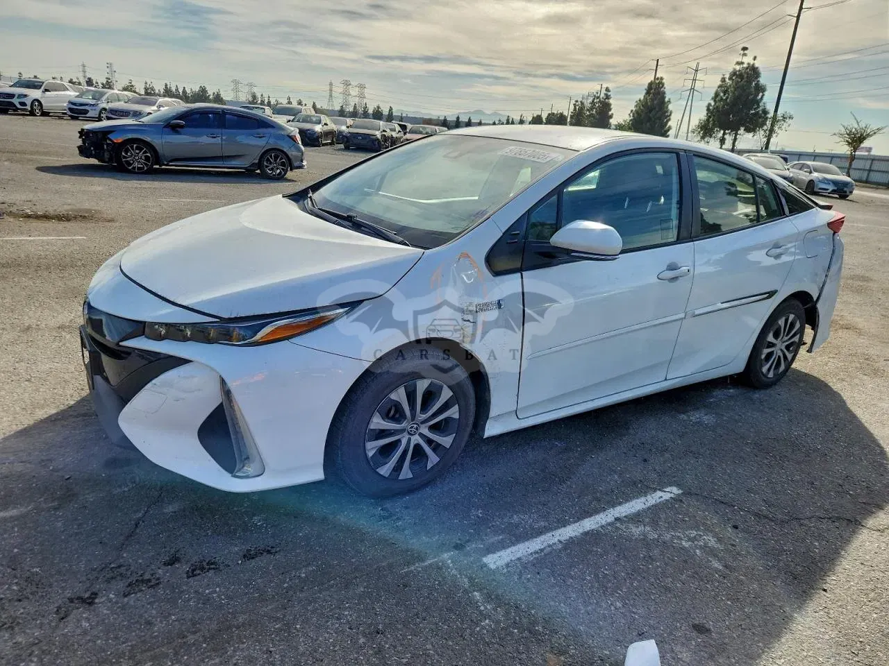 Toyota Prius LE 1.8L 4 2021