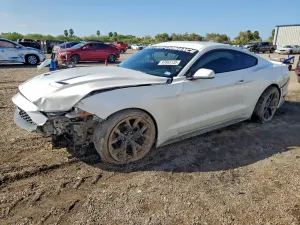 Ford Mustang 2.3L 4 2020