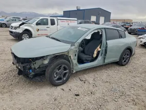 Kia K4 LX 2.0L 4 2025