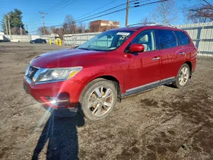 Nissan Pathfinder S 3.5L 6 2015