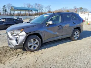 Toyota Rav4 XLE 2.5L 4 2020