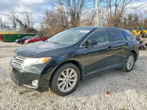 Toyota Venza LE 2.7L 4 2012