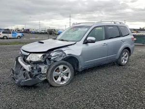Subaru Forester TOURING 2.5L 4 2013